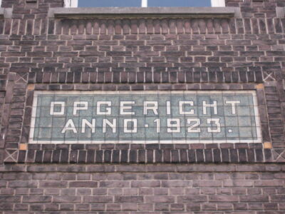 herkomst: F. Dede    datum: 4 mei 2011