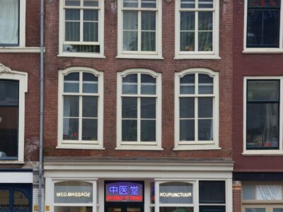 herkomst: P. Bosman   datum: 11-02-2015   bovenzijde van de gevel