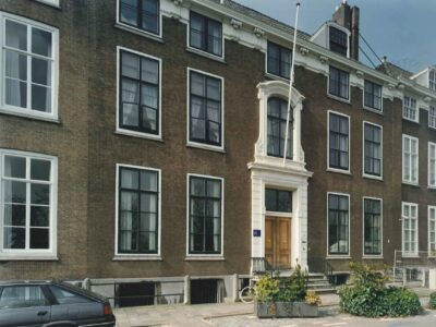 herkomst: REO   jaar: 1994