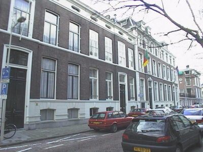 middelste pand is nr. 12