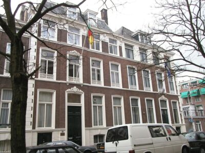 v.l.n.r. Amaliastraat 14 en 16