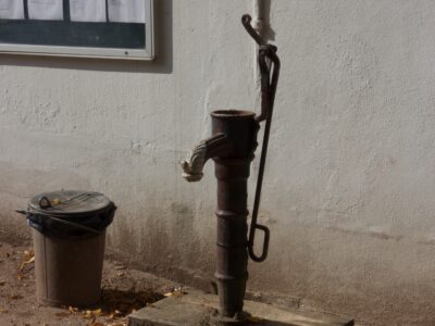 daal-en-bergselaan-11-2017-08-24-waterpomp