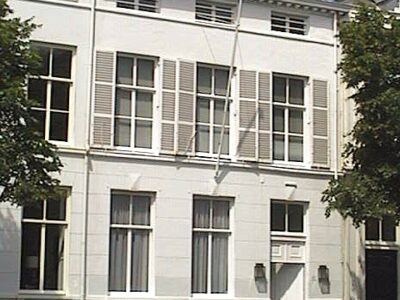 herkomst: J.Vrolijk   datum: 17-6-1998