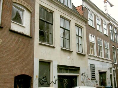 Gevel aan de Koediefstraat 4.
