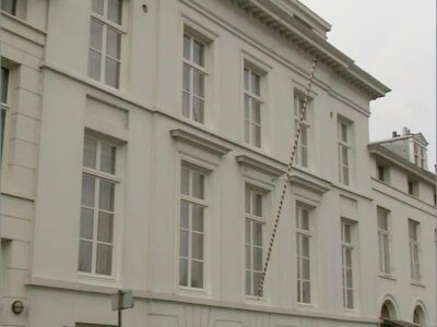 Herkomst: J.Vrolijk   datum: 11-4-2000