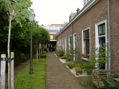 hofje-floris-van-dam-1