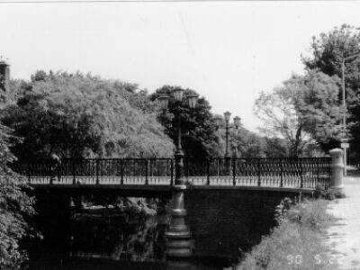 herkomst: mz   datum: 22-5-1990