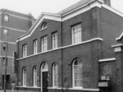 herkomst: mz   datum: 20-4-1990