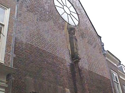 bovenste deel voorgevel