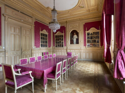 kolonien-regentenkamer-63-met-oorspronkleijk-meubilair-1