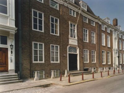 herkomst: REO   jaar: 1994