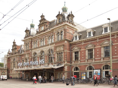 Station holland spoor