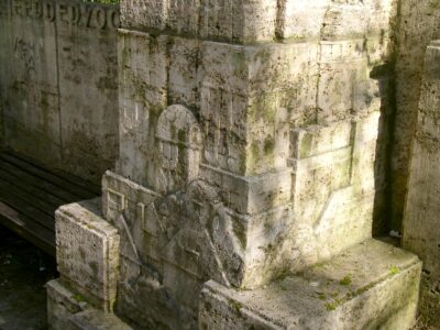 van-ouwenlaan-bank-1