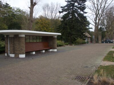 herkomst: P. Bosman   datum: 2-11-2017   abri gezien richting toegangshek