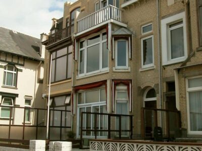 Zeekant 56-56a en 57.